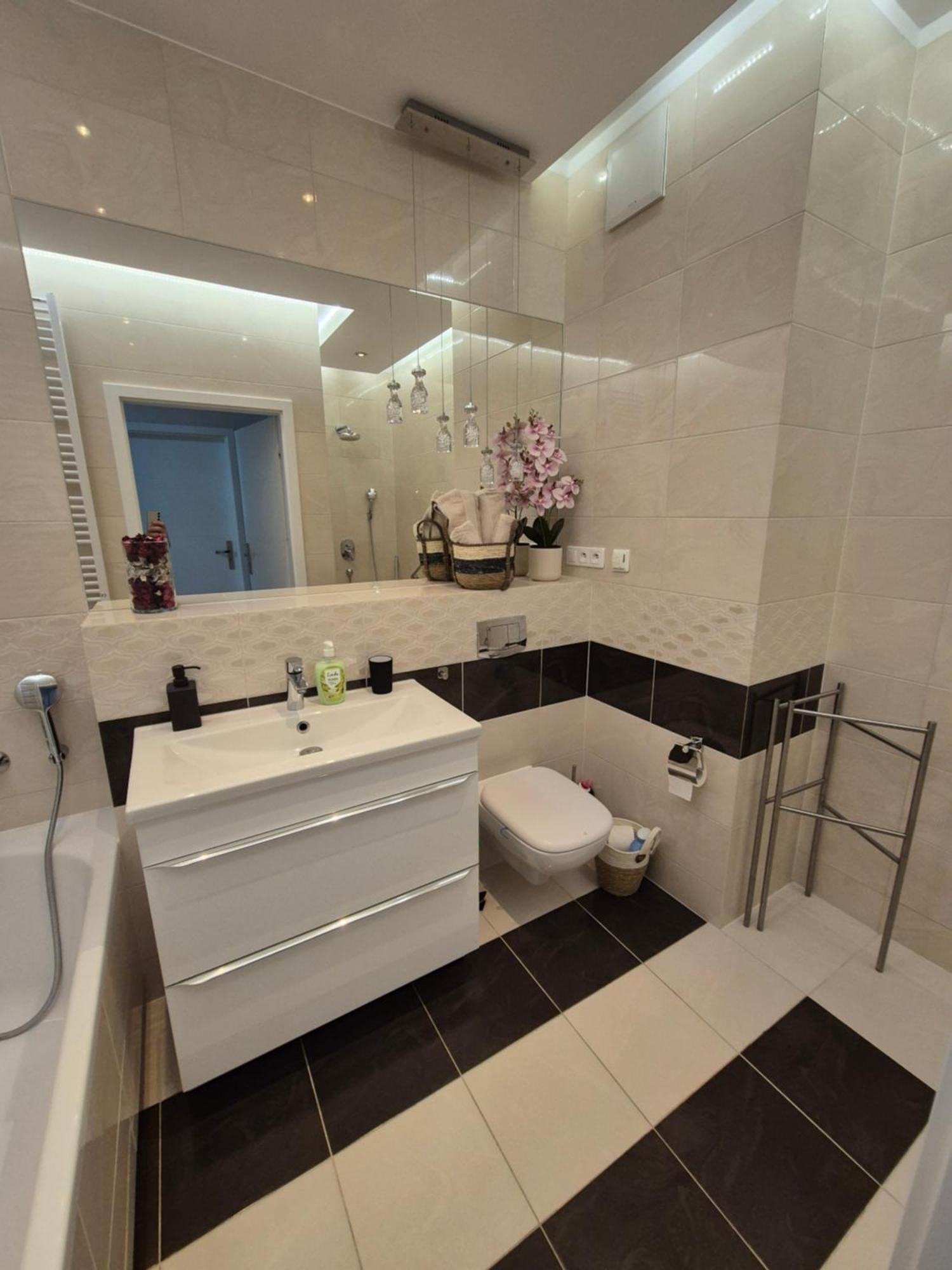 Big 21 Old Town Lux Apartment, Self Check-In 24H, Free Parking Poznań Exterior foto